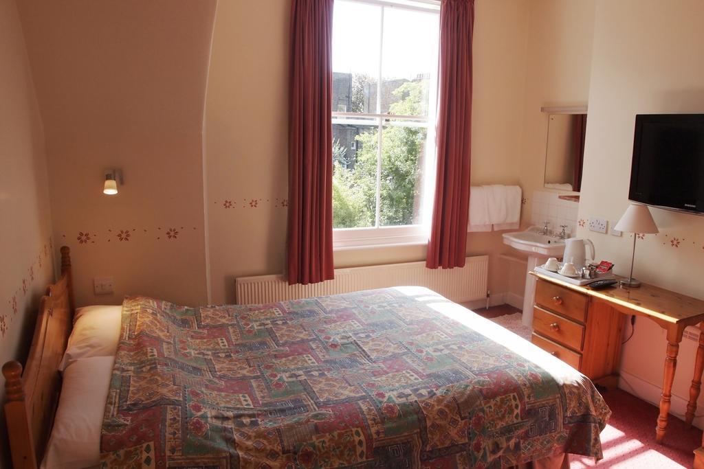Bed and breakfast Kandara